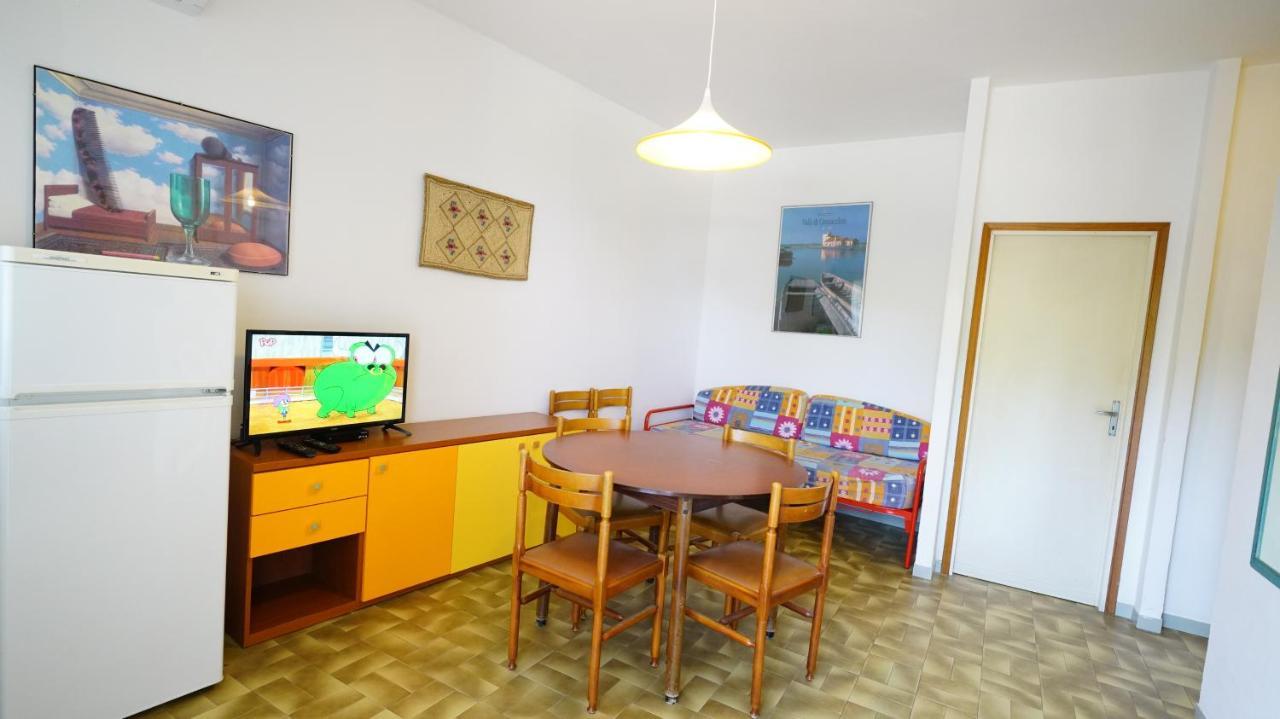 Appartamento Guido Reni Lido di Spina Luaran gambar
