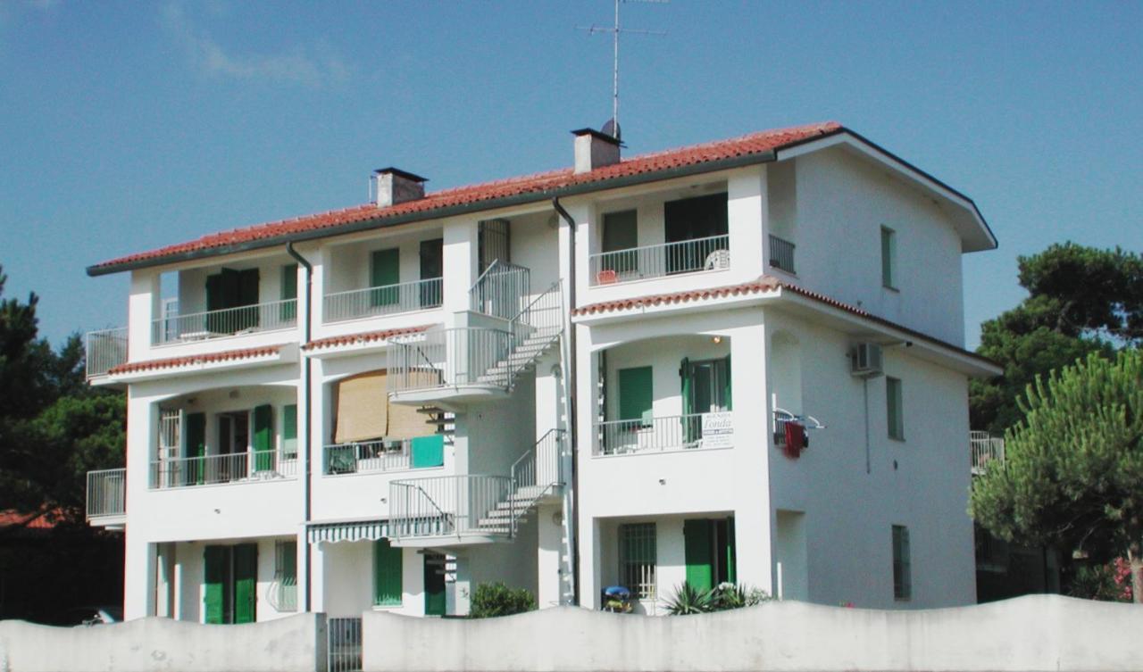 Appartamento Guido Reni Lido di Spina Luaran gambar